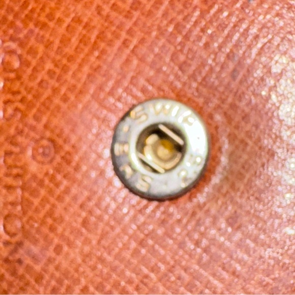 💯 Authentic Refurbished LV Long wallet - Picture 7 of 9